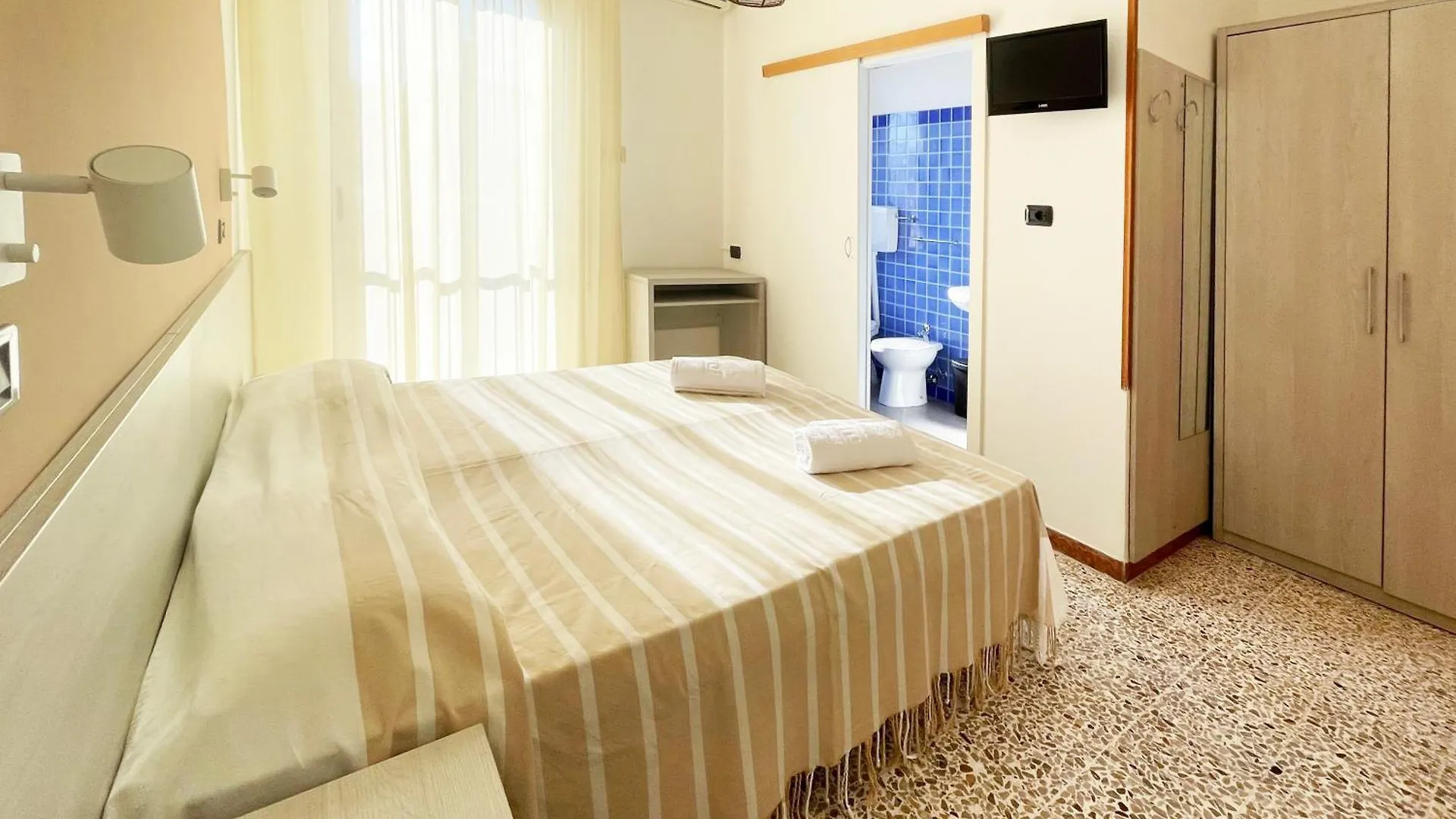 Hotel Reale Rimini 3*,